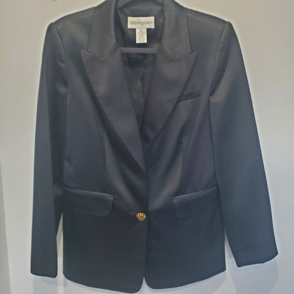 New Bloomingdale's Black Satin Lined Single Breasted Pant Suit  sz 10